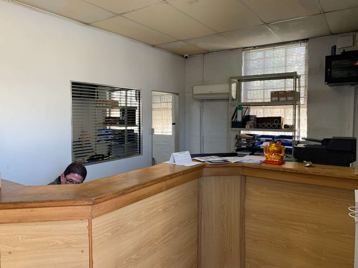 To Let commercial Property for Rent in Parow East Western Cape